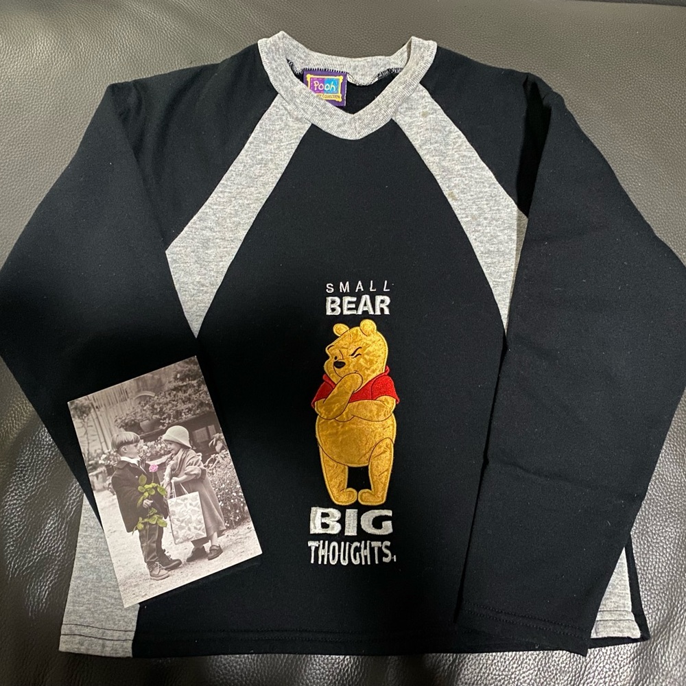 Vintage Y2K 90 POOH Unisex Kids Disney Sweater